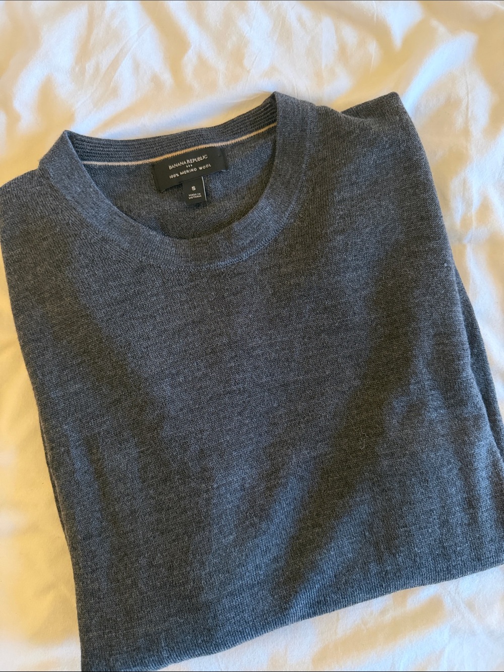 Banana Republic Men's Charcoal Gray Crewneck Merino Sweater